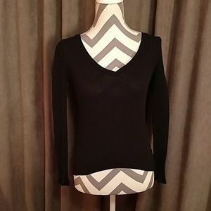 Black ribbed long sleeve.